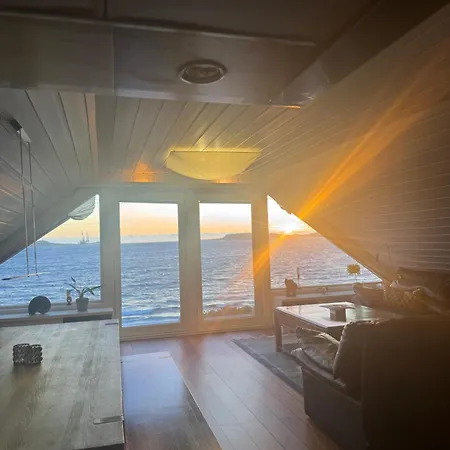 アパート Best View Beach Front Apartment