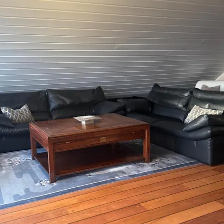 Daire Best View Beach Front Apartment